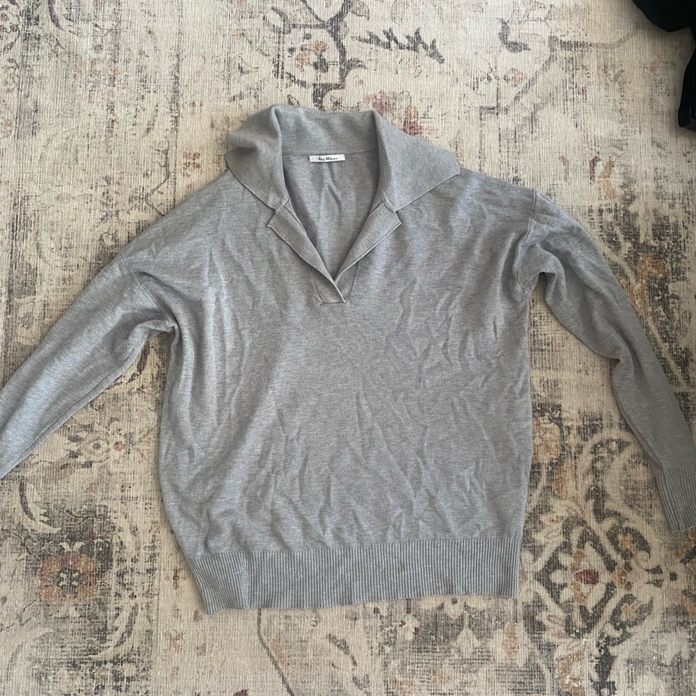 Gray lightweight collared sweater: size small